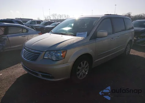 2015 Chrysler Town & Country Touring из США, поврежденный, VIN 2C4RC1BG2FR716766